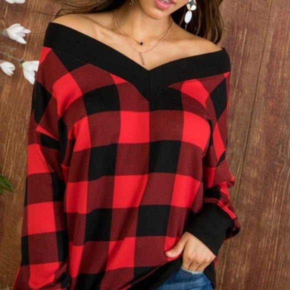 Squared Up Buffalo Plaid V Neck Knit Top - Picture 6 of 12